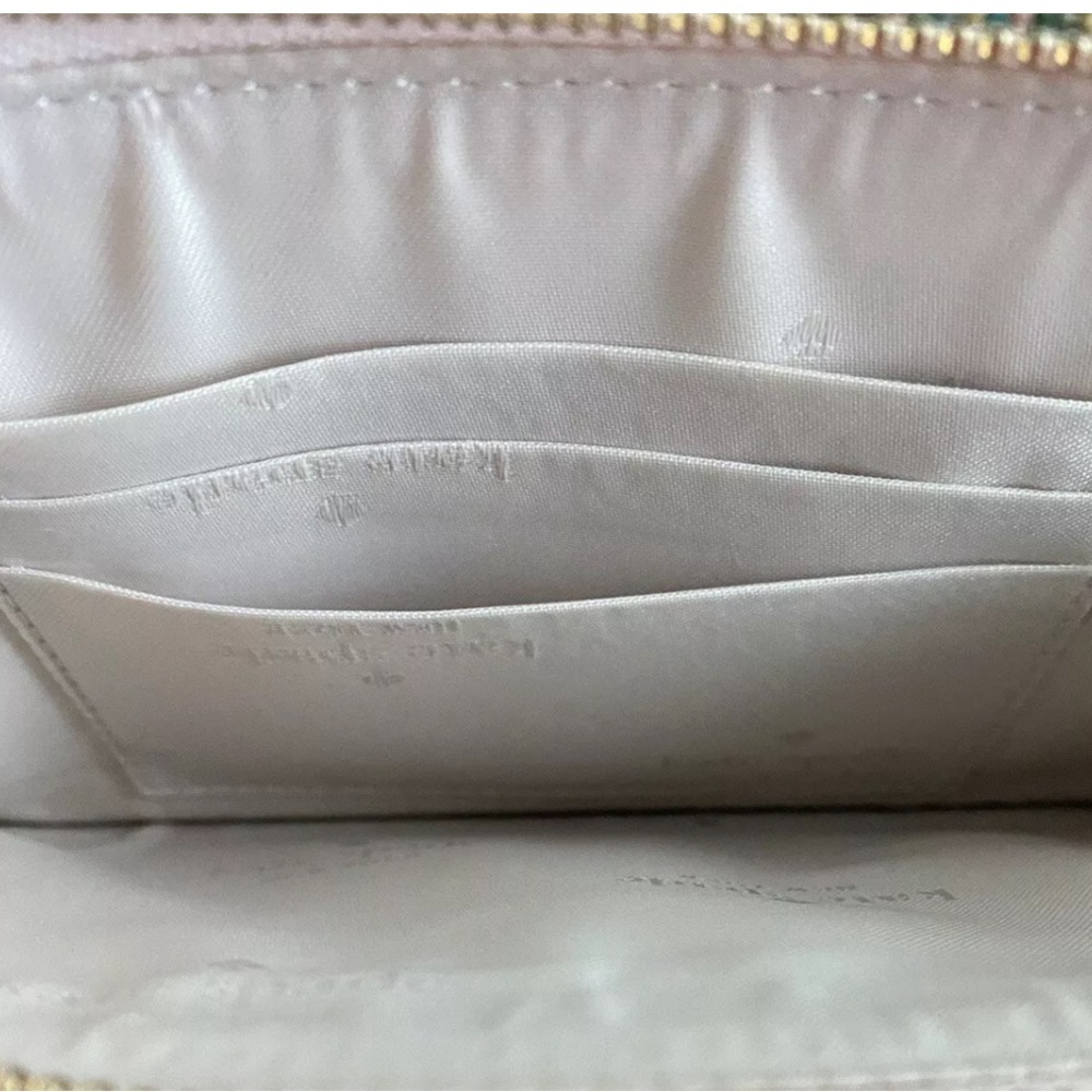 NWT Kate Spade Medium Lucy Strawberry Garden wristlet - Picture 6 of 7